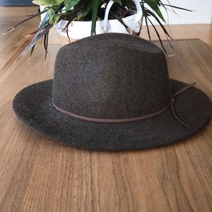 100% wool hat